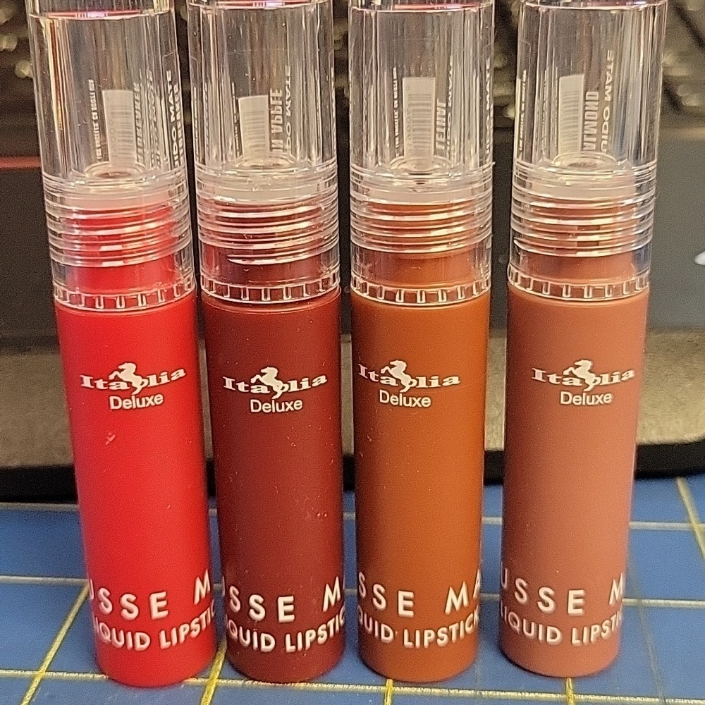 Italia Deluxe Mousse Matte Liquid Lipsticks Set of 4